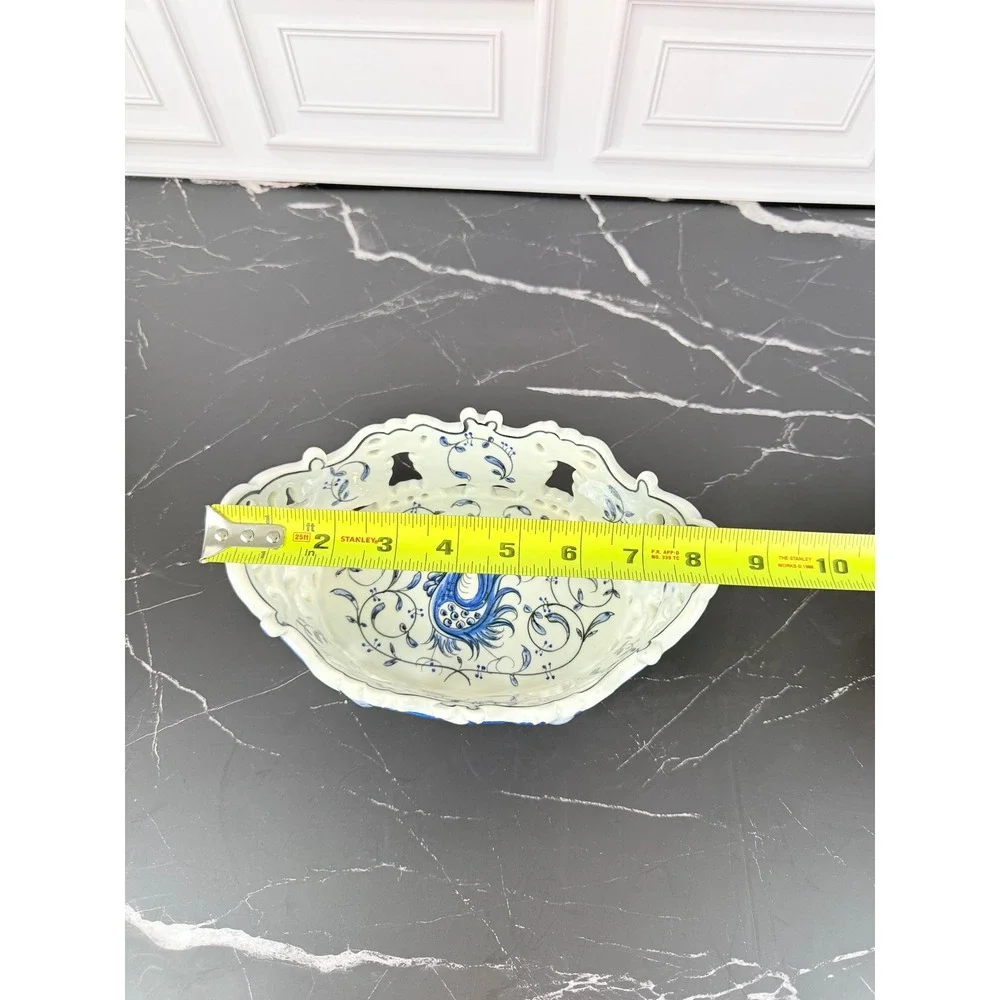 VTG Outeiro Agueda Hand Painted Reticulated Porcelain Blue White Basket 8